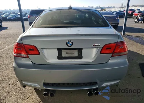 2008 BMW M3 z USA, uszkodzony, nr VIN WBSWD935X8PY39563